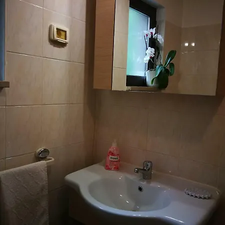 Holiday home House Ceh *